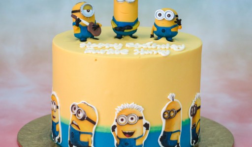 24 Minion Cake Designs You Can Order Right Now - Recommend.my