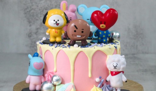 BT21 BTS K-POP 3D favor birthday 1pc cake topper personalized 7 member on  stage | eBay