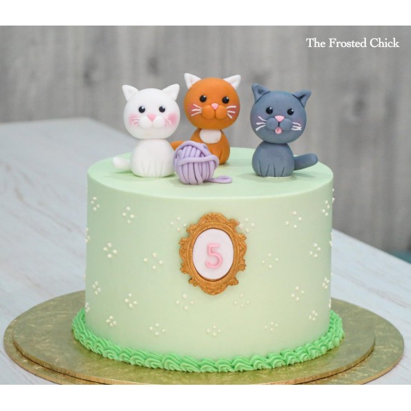 Emma's Kitty Cat Birthday Cake - Cat face | CharmChang | Flickr