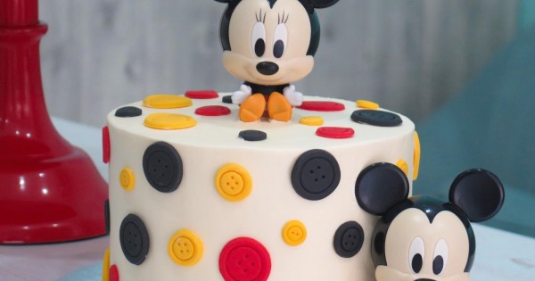 Special Mickey Mouse Fondant Cake (2 pound) | Best Price Restaurant Food,  Bakery, Grocery & Home appliances Online Shop at Saver