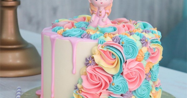 Princess Castle Cake - CakeCentral.com