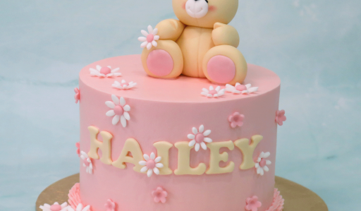 Teddy Bear Baby Shower white Cake -Oh Baby- 1 bear & Spheres-2 Tiers Cake –  Pao's cakes