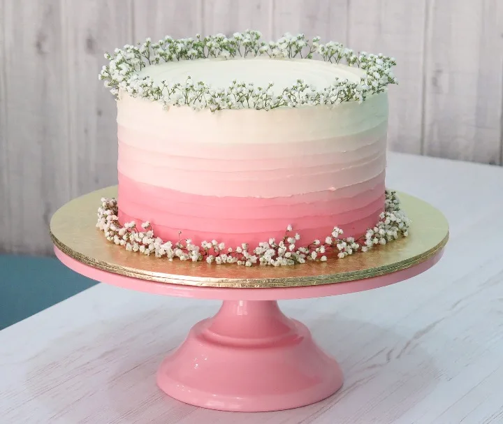 Ombre Swirl Cake