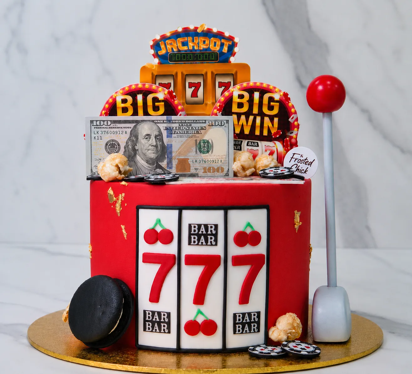 Slot Machine Jackpot Cake (Money Pulling Option)