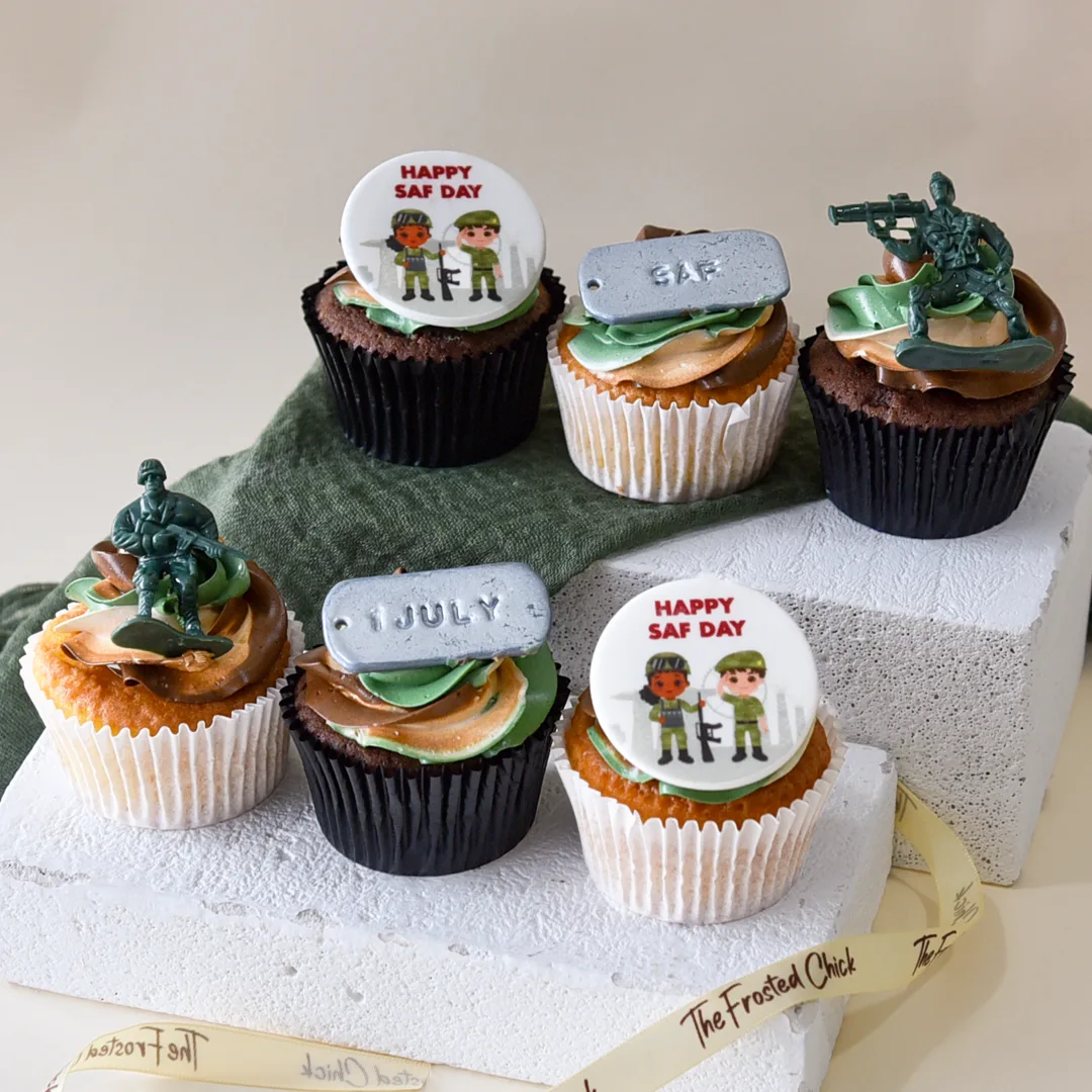 SAF Day Dog Tag Cupcakes