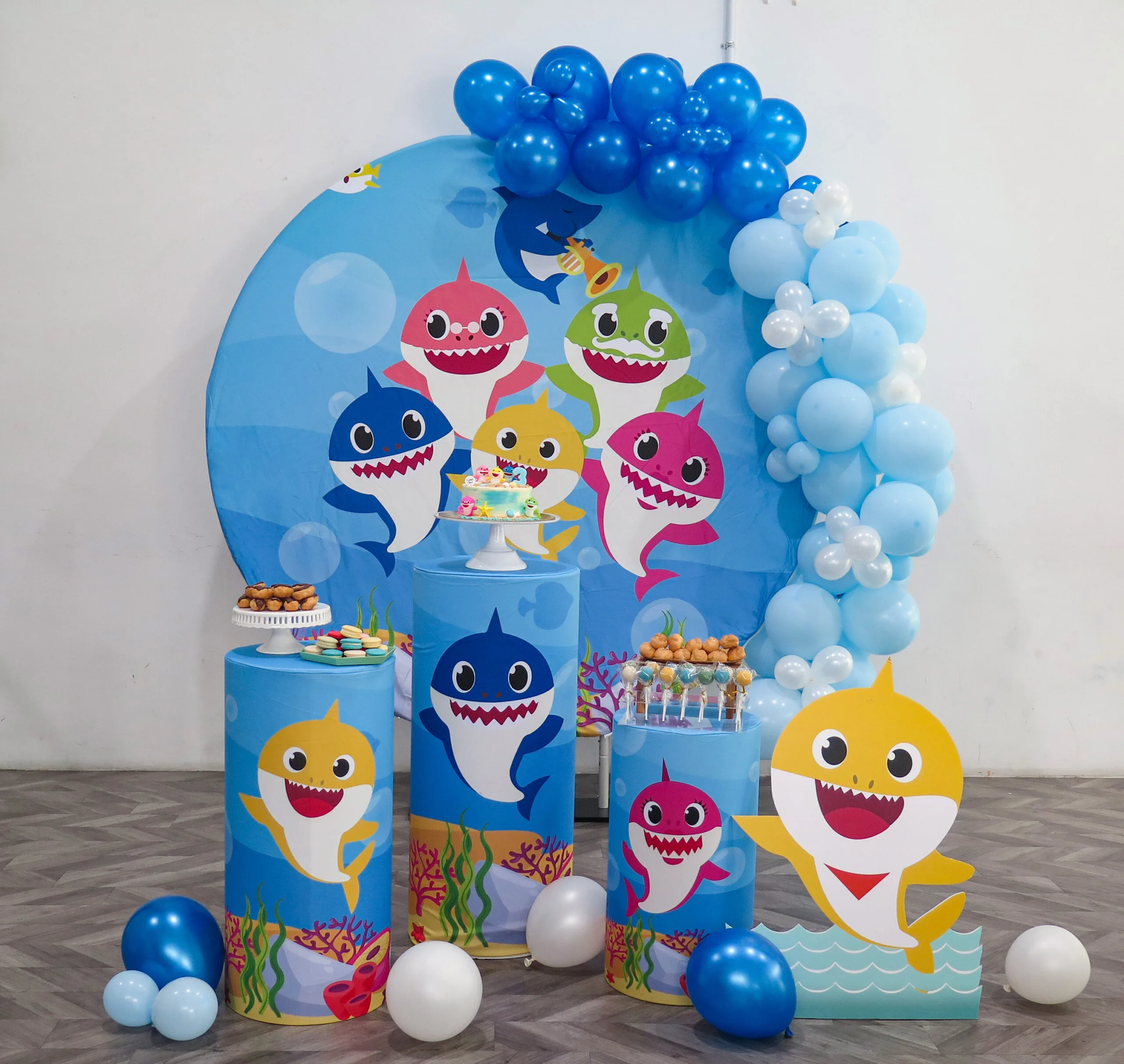 Themed Plinth Set Up (Petite)
