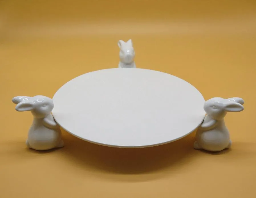 (RENTAL) 12" Rabbit Cake Stand