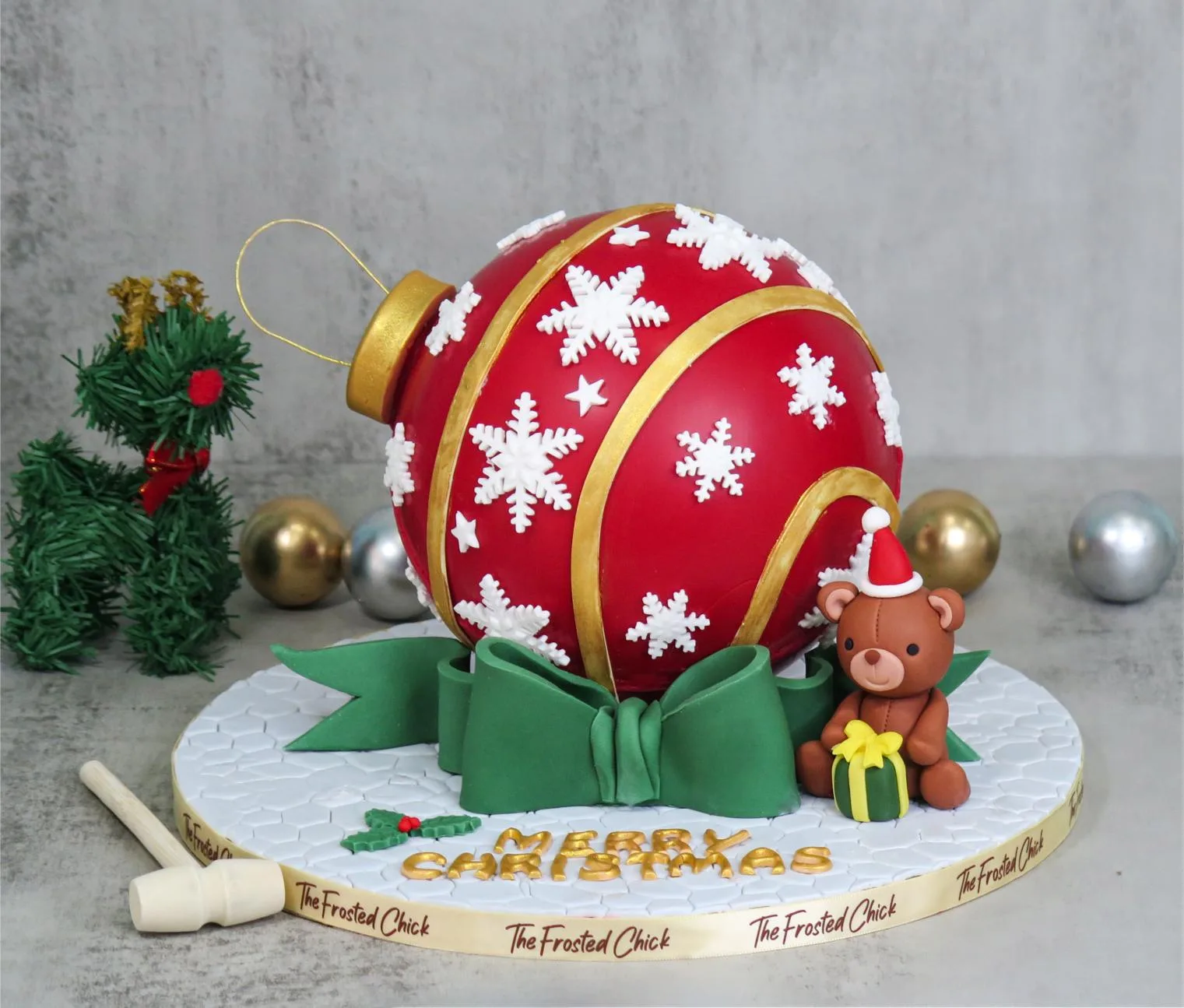 Jolly Jingle Bell Chocolate Piñata