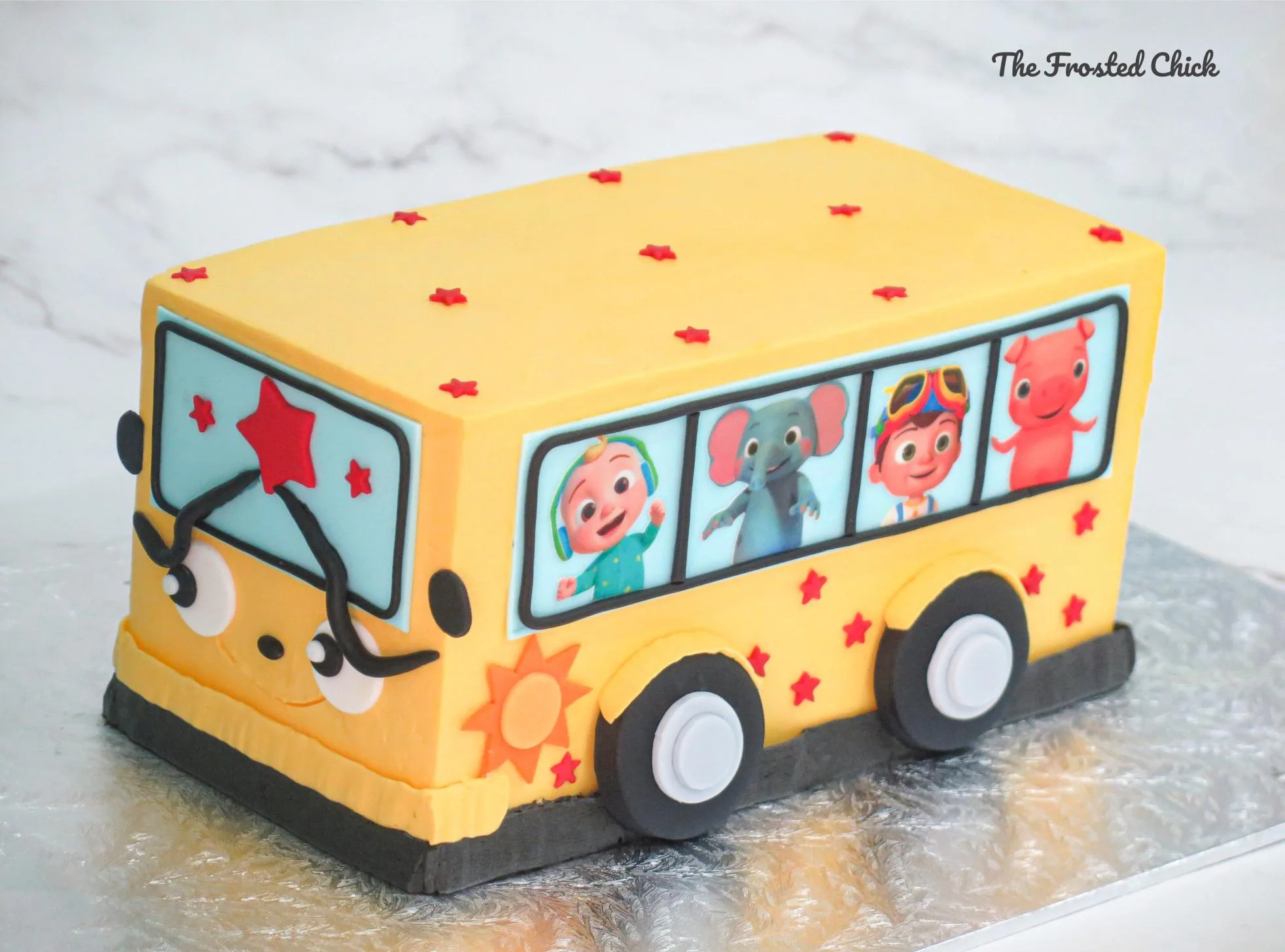 Bus Cake (Cocomelon / Little Baby Bum)