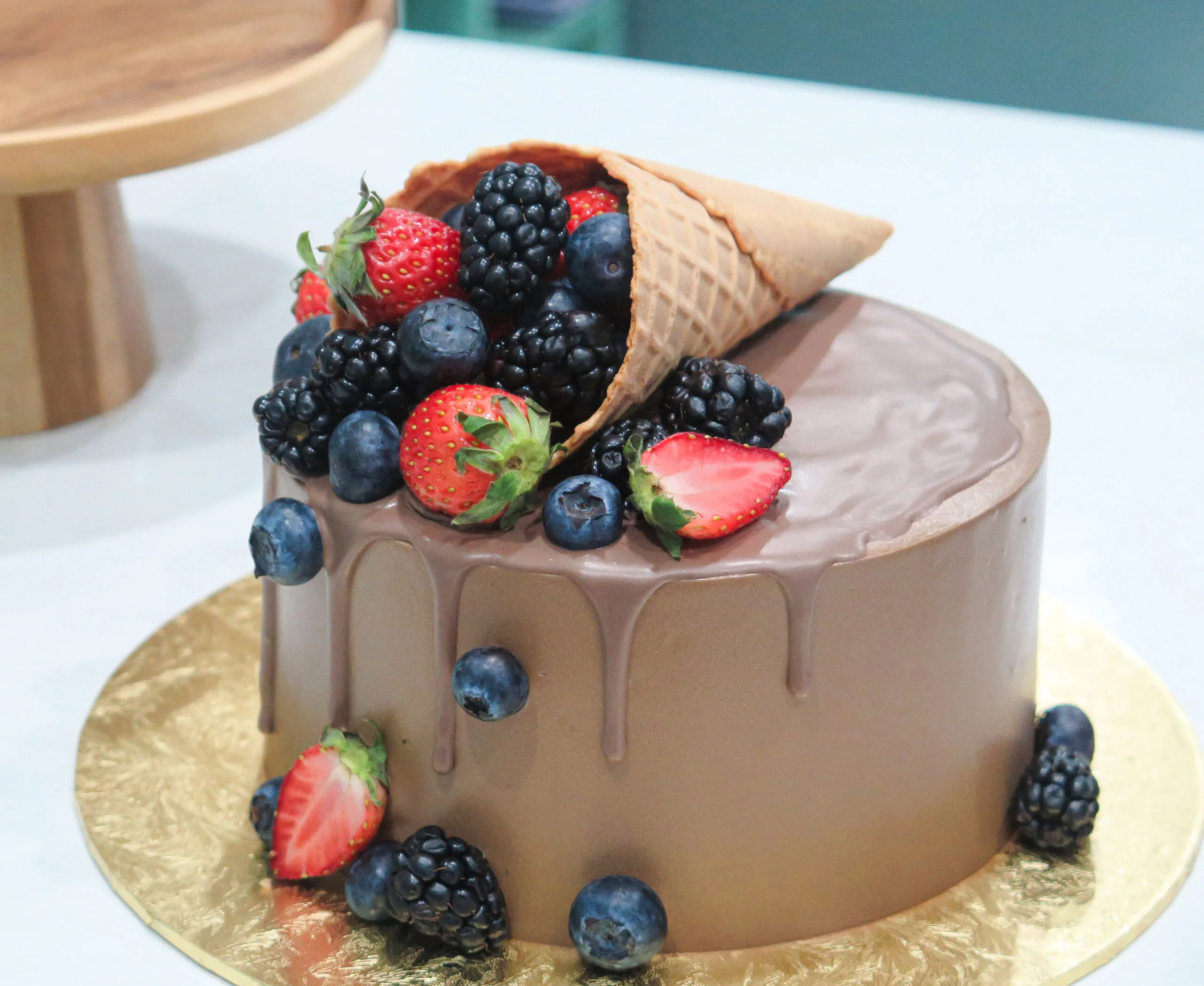 Waffle Cone Berries Cake