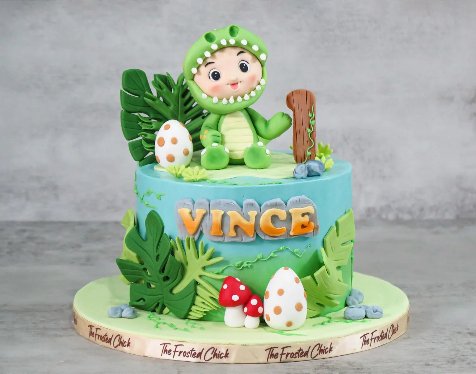 Dinosaur Hunt Cake