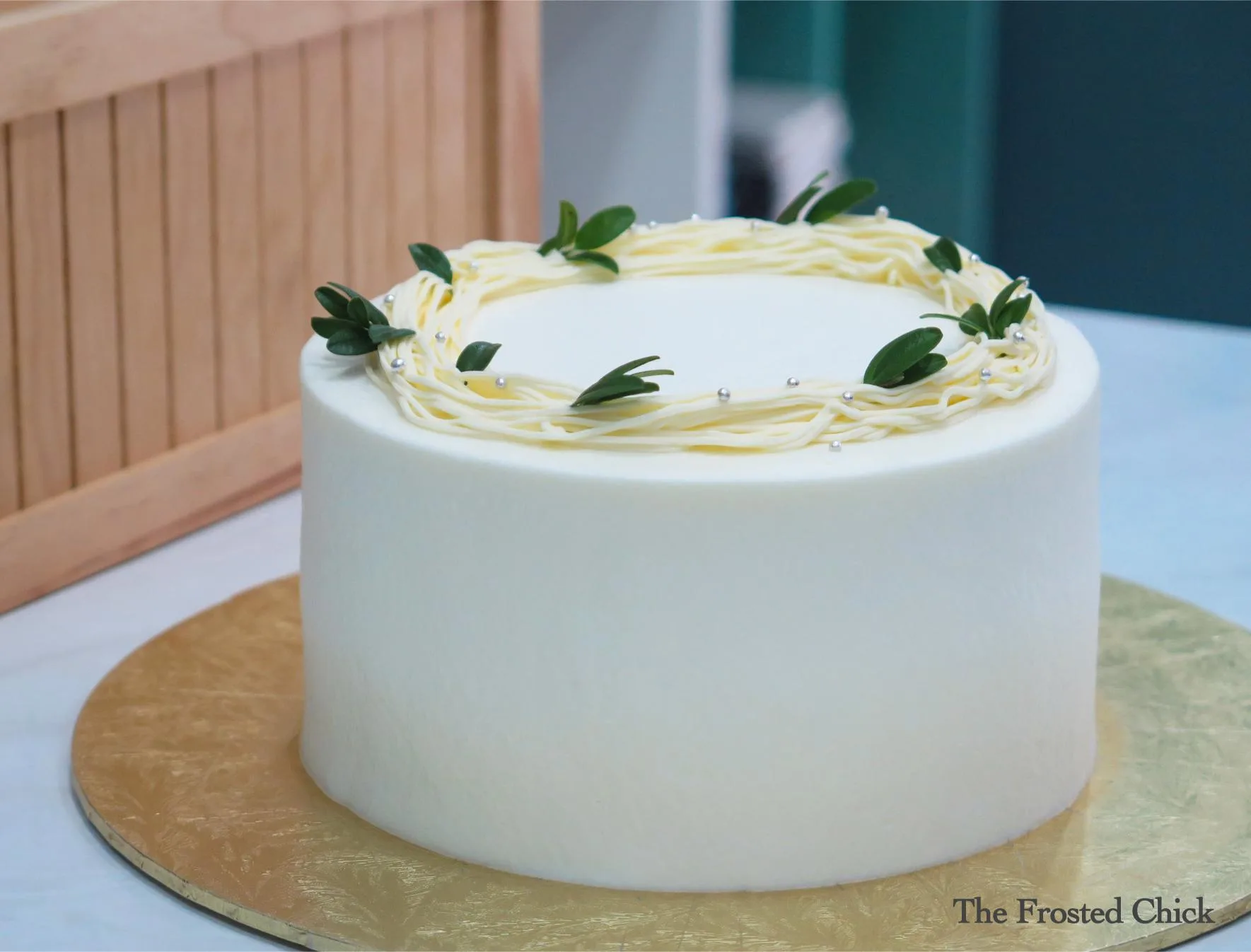 Rustic Wreath (Fresh Cream Cake)