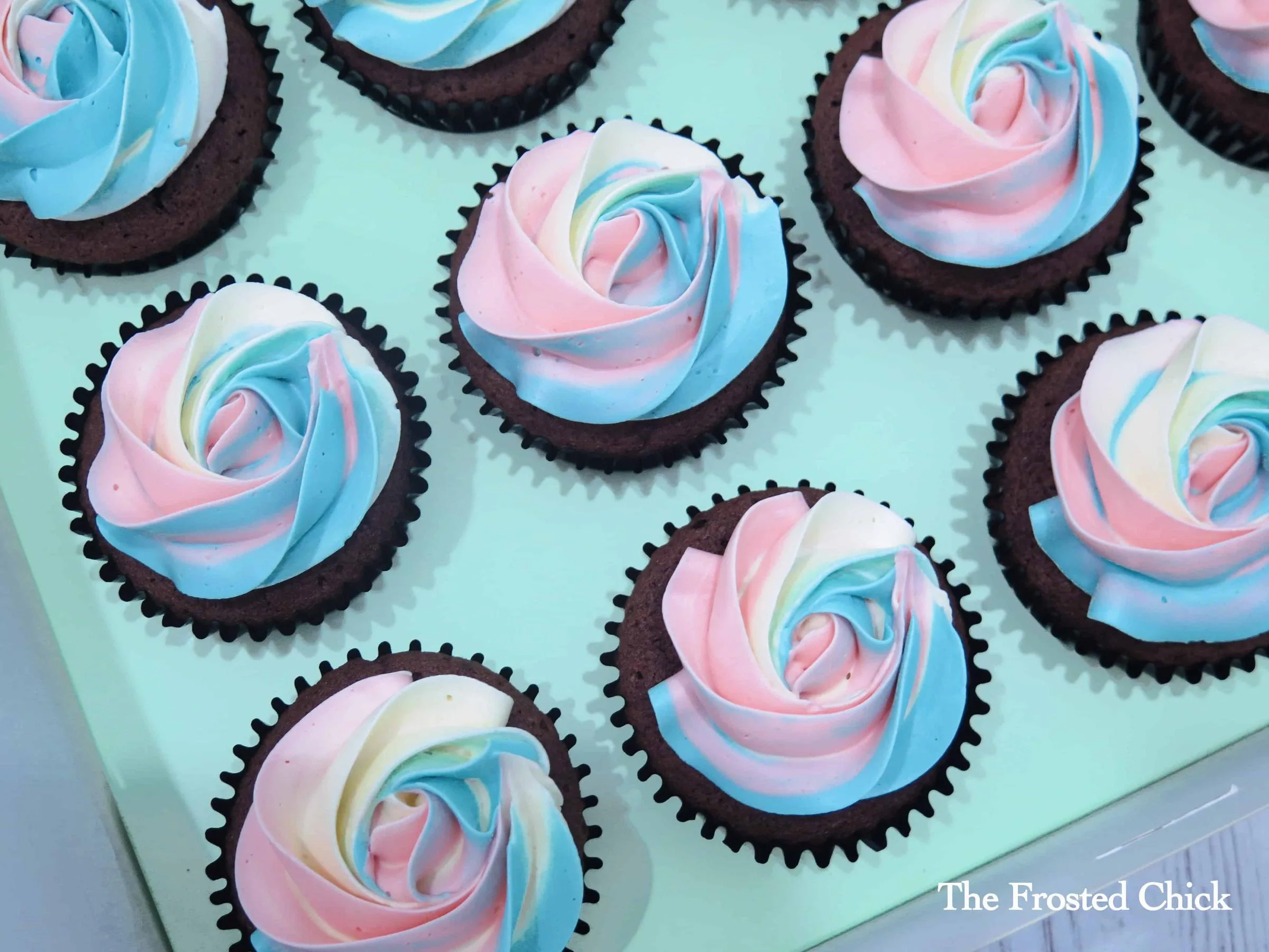 Gender Reveal Cupcakes (tri swirl)