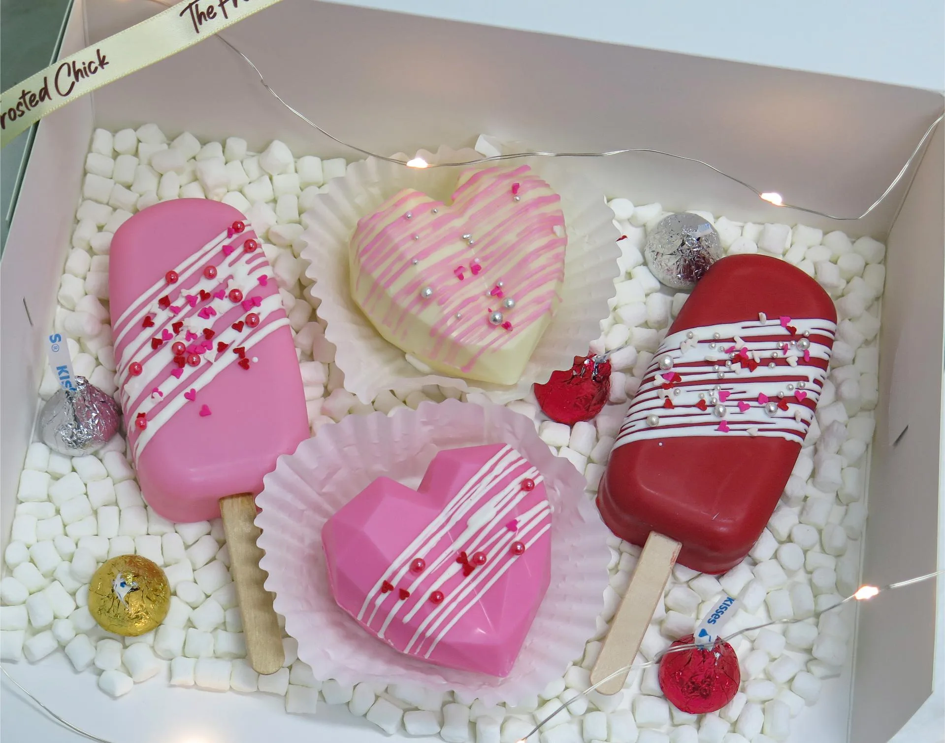 Valentine's Gift Box (Cakesicles + Chocolate Bombs Set)