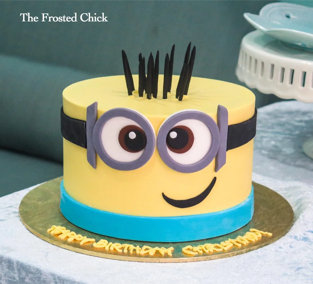 Minion Cake