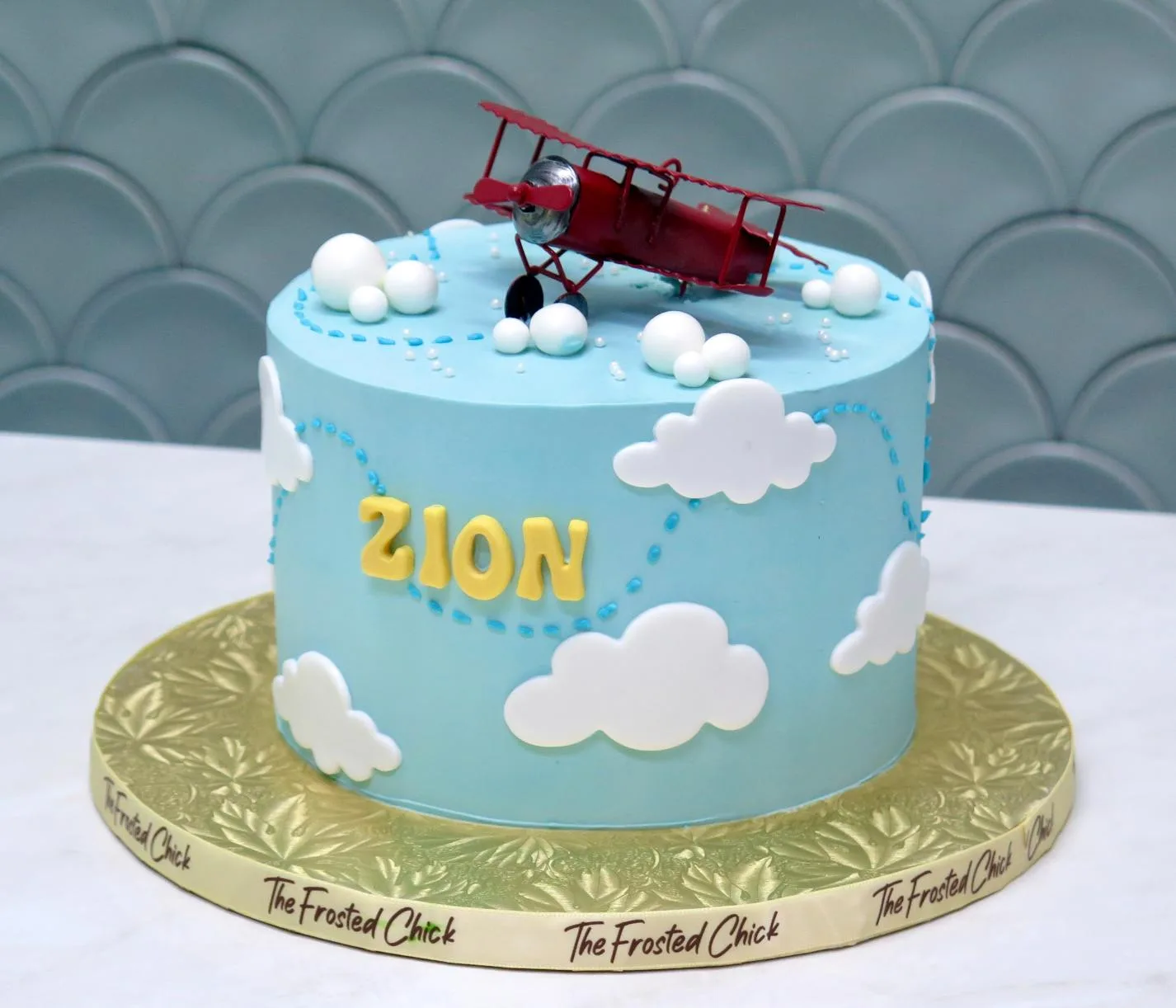 Airplane in the clouds Cake