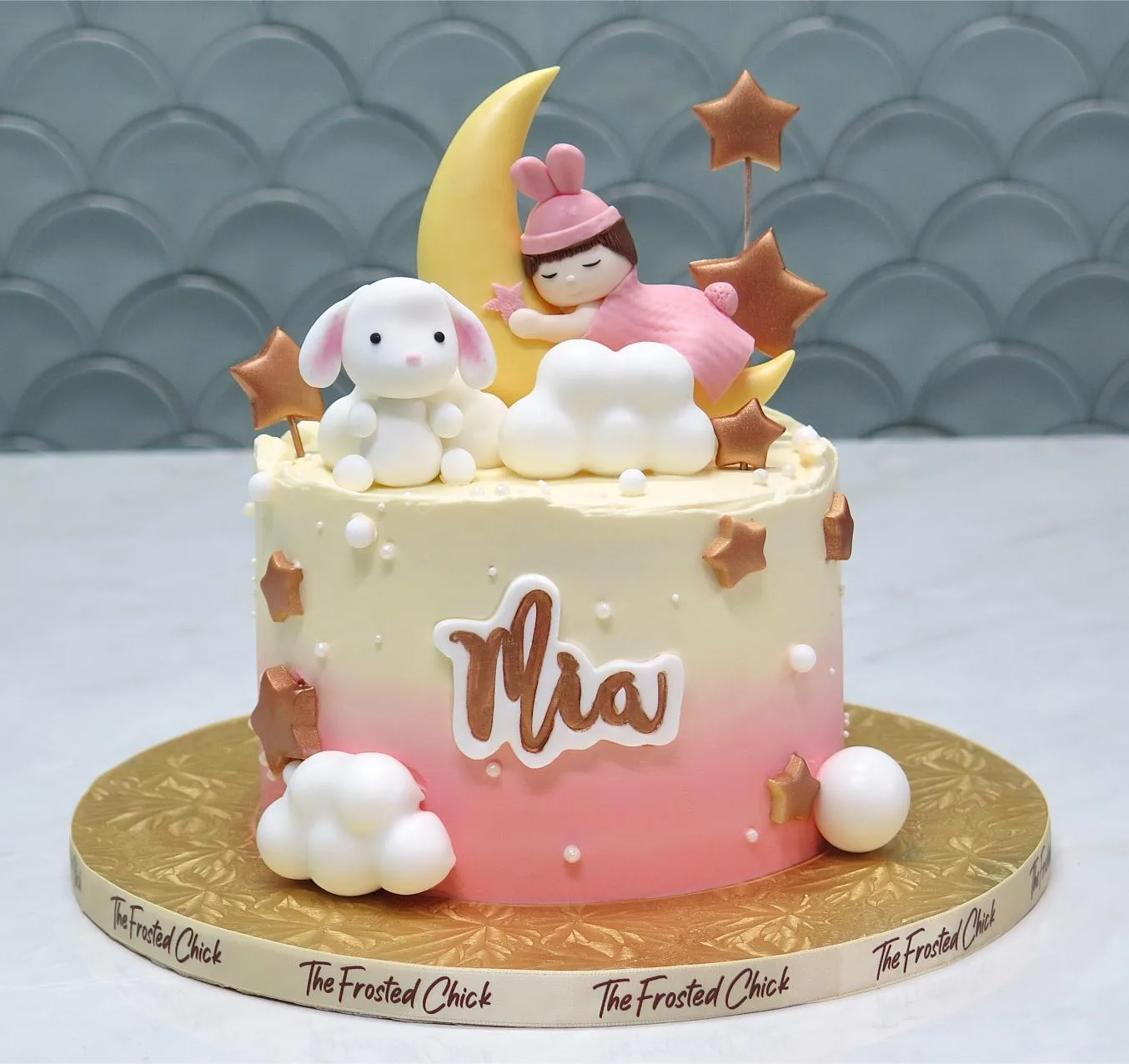 Dreamy Baby and Rabbit Bunny Cake