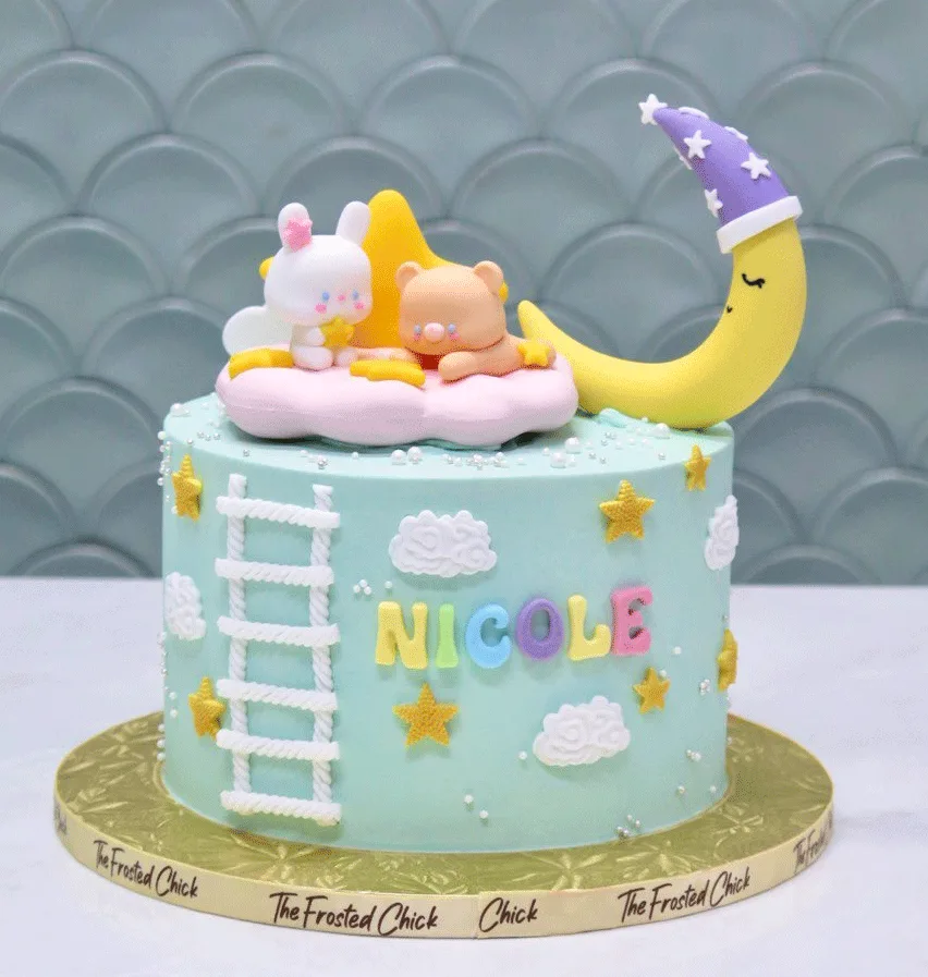 Cuddle Dreams Cake