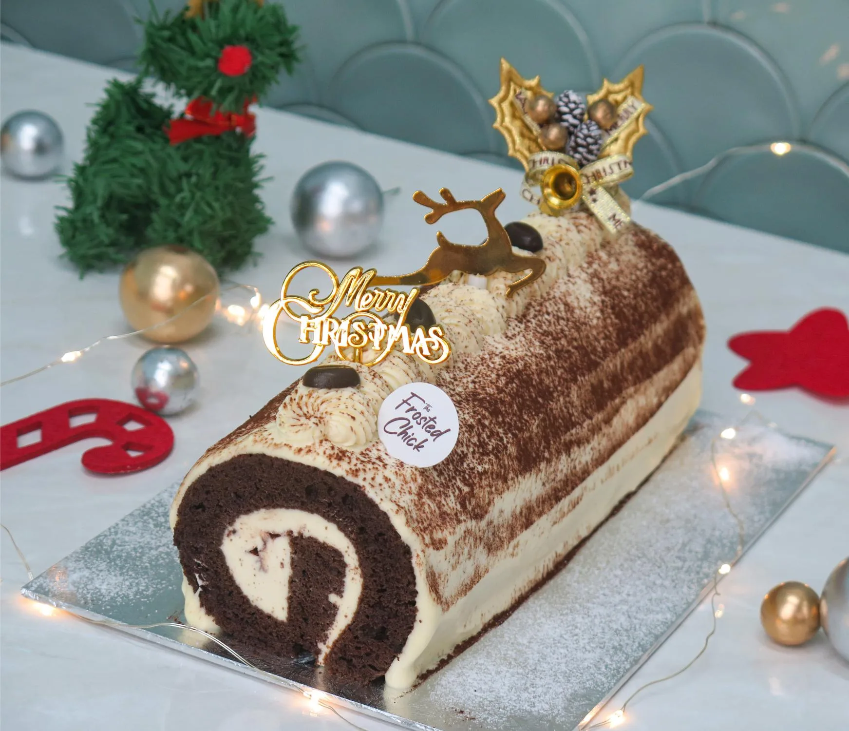 Tiramisu Log Cake