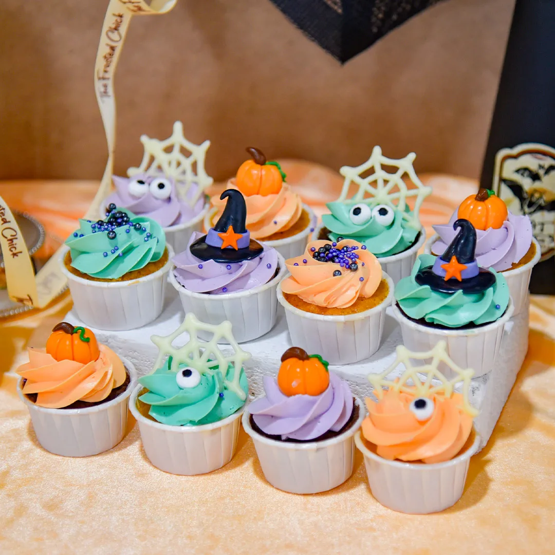 Halloween Mini Cupcakes (Per Dozen)
