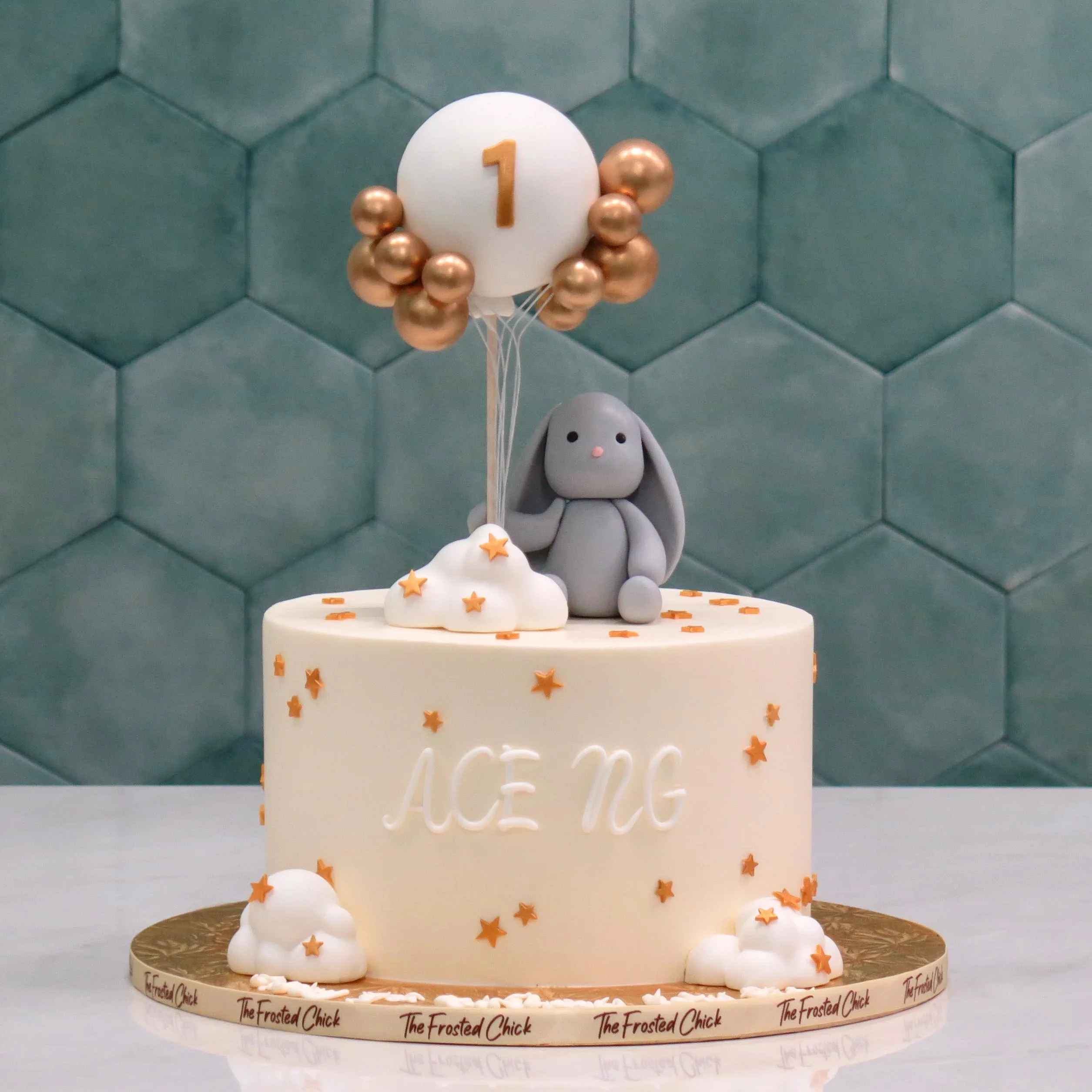 Twinkle Bunny Rabbit Balloons Cake