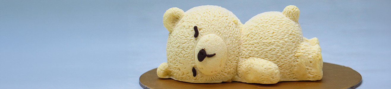 bear mousse cake