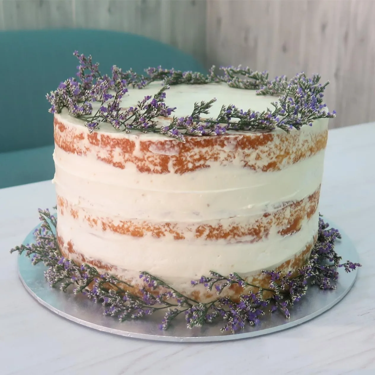 Semi Naked Caspier Wreath Cake